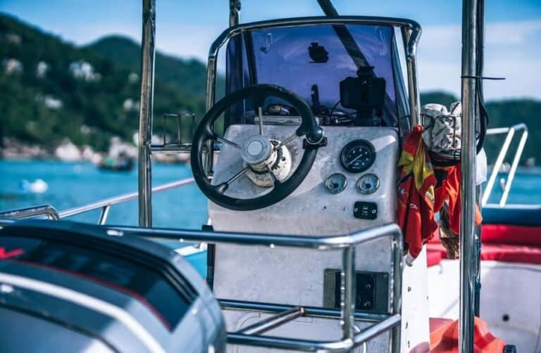 Why is the boat steering wheel on its right side? The real reason